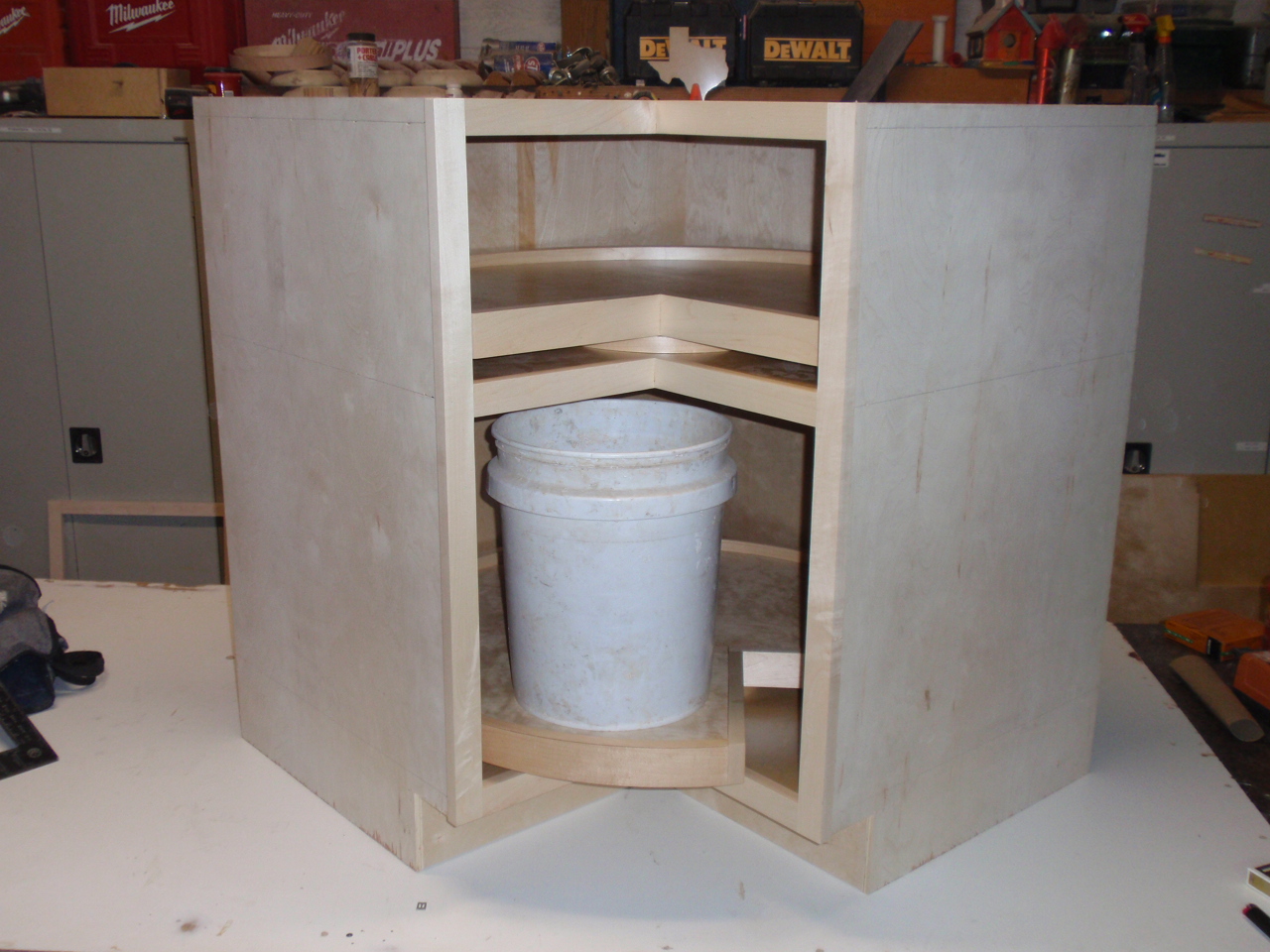 Easy reach lazy susan built for 5 gallon buckets